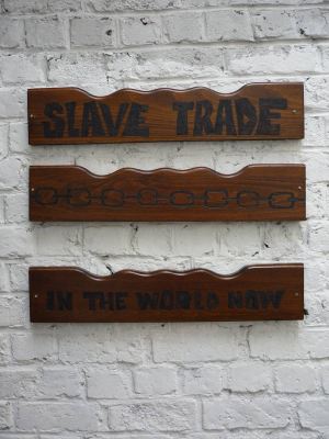 slave_trad_verti